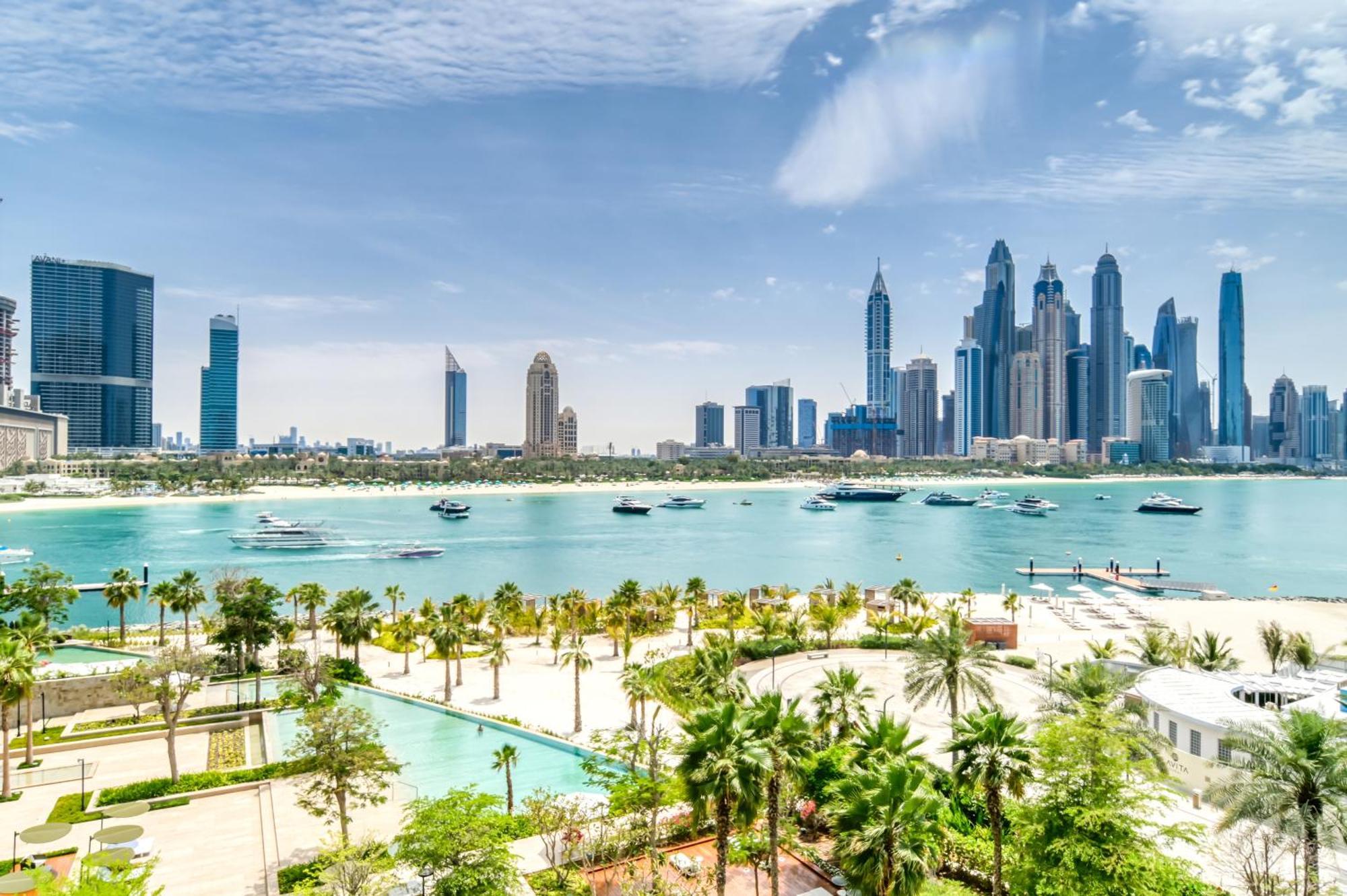 Five Palm Jumeirah Residences - Mint Stay Дубай Екстериор снимка