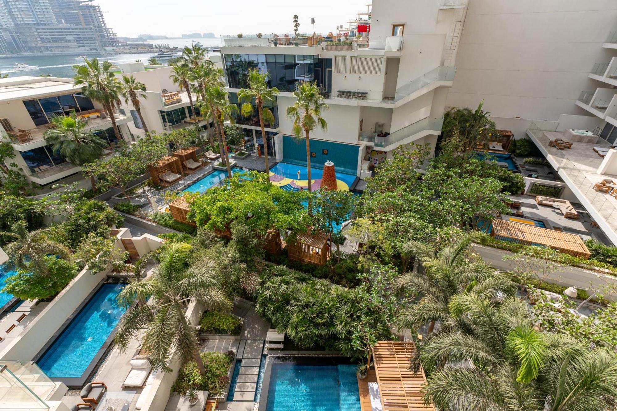Five Palm Jumeirah Residences - Mint Stay Дубай Екстериор снимка
