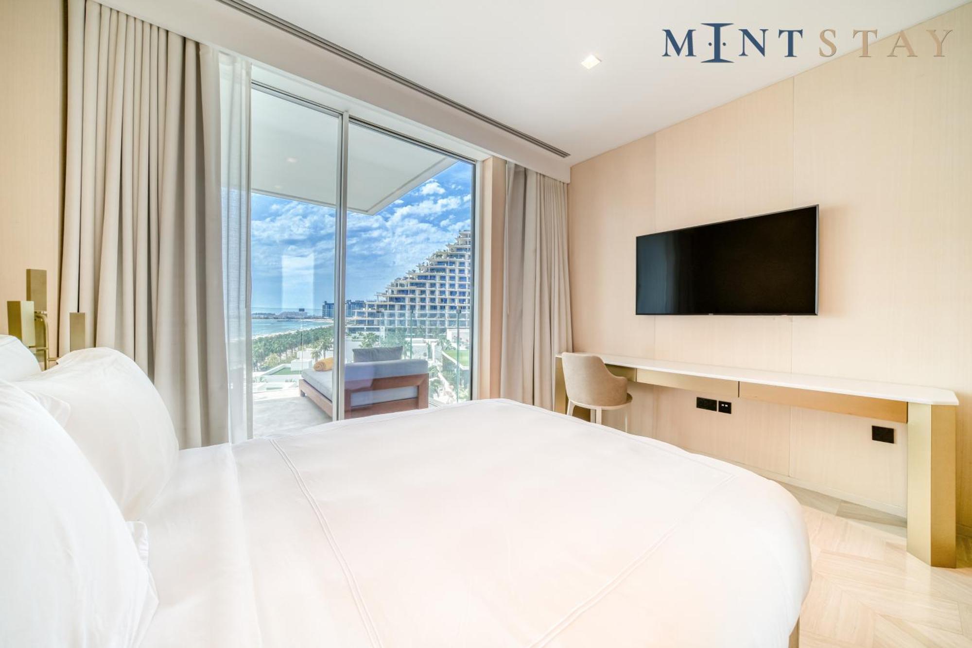 Five Palm Jumeirah Residences - Mint Stay Дубай Екстериор снимка