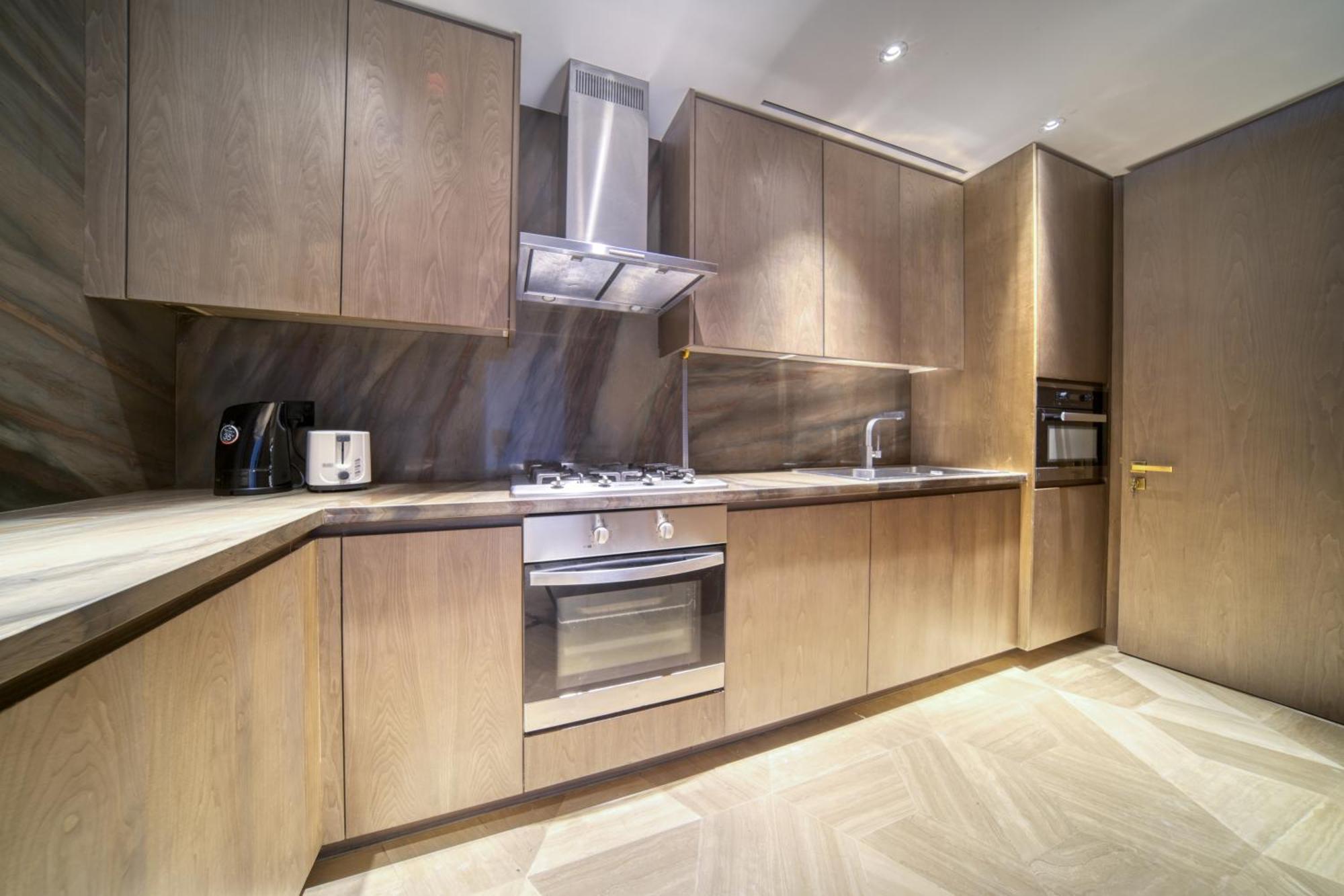 Five Palm Jumeirah Residences - Mint Stay Дубай Екстериор снимка
