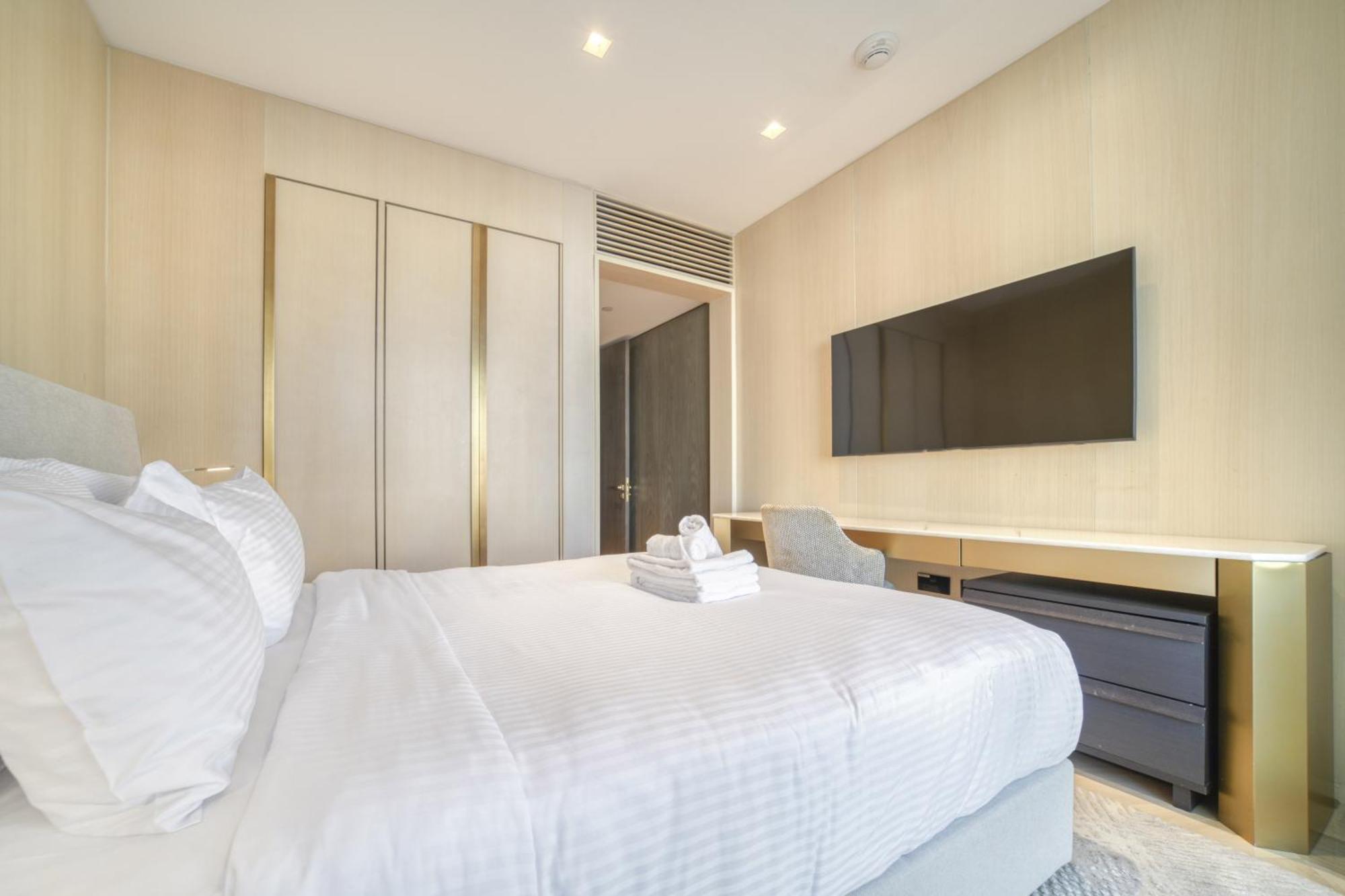 Five Palm Jumeirah Residences - Mint Stay Дубай Екстериор снимка